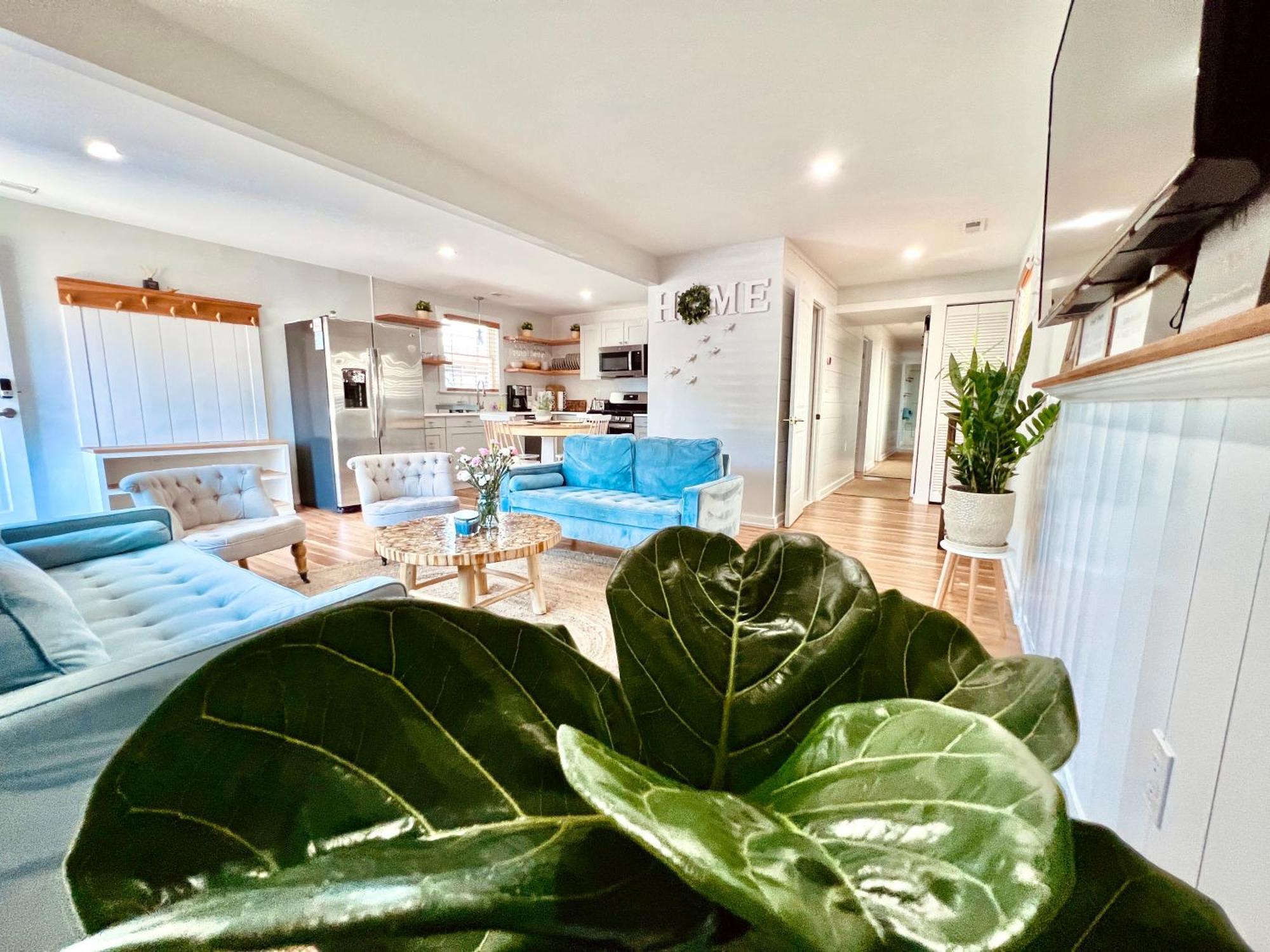 Unique Wildwood 3 Bedroom 1,5 Ba Entire House In The Heart Of Wildwood! Exterior photo